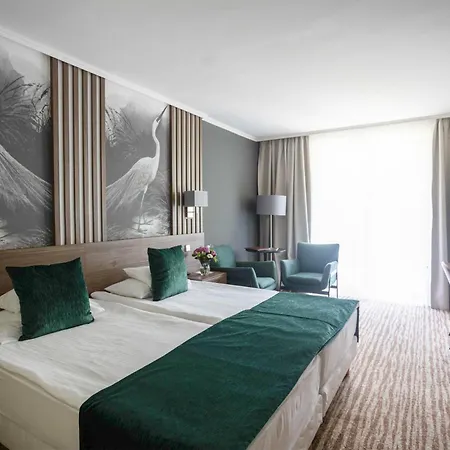 Thermal Hotel